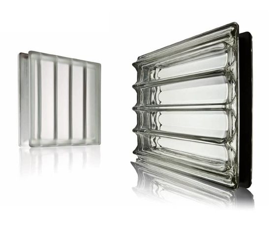 Brique de verre à relief pour réalisation de murs intérieurs et extérieurs