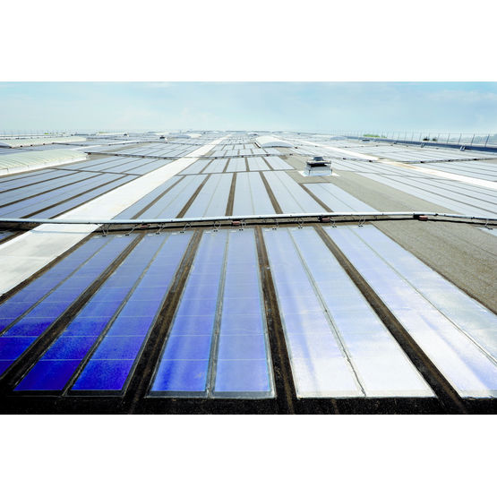 Capteurs photovoltaïques sur membrane d&#039;étanchéité | Capteurs Soprasolar