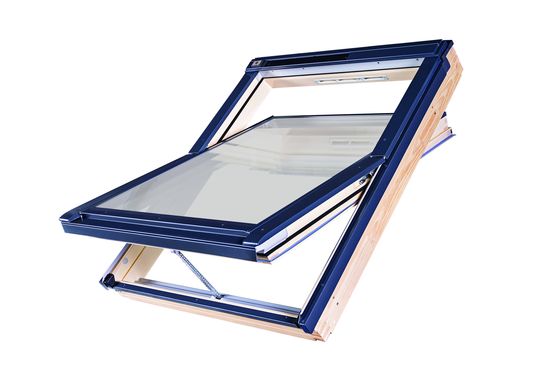 Fenêtre de toit rotation solaire | FTP-V Solar - produit présenté par FAKRO