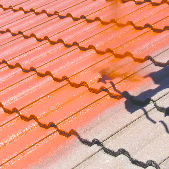 Hydrofuge coloré en phase aqueuse pour amélioration des toitures | INOVteint toiture