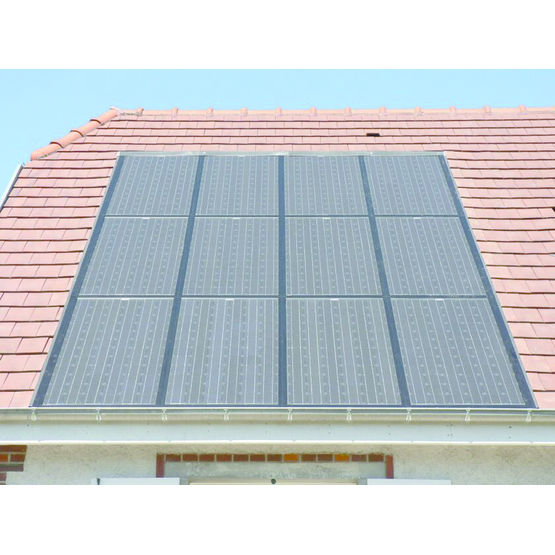 Modules photovoltaïques avec kit d&#039;intégration en toiture | Just Roof