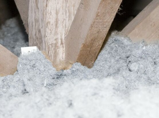 Ouate de cellulose en vrac pour isolation en mur ou plancher | Jetfib&#039;Ouate - produit présenté par BIOFIB ISOLATION (CAVAC BIOMATÉRIAUX)