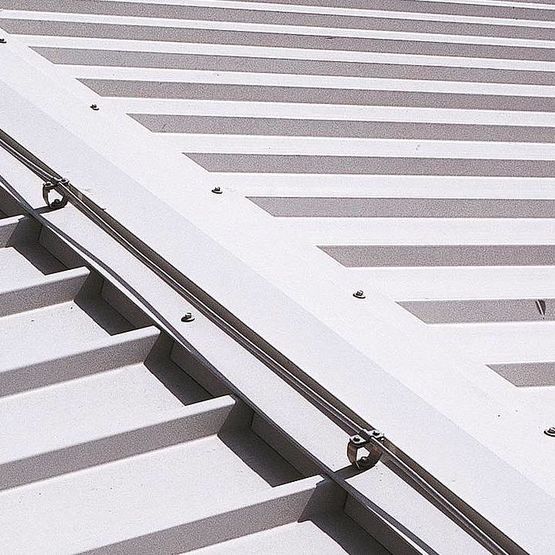 Panneaux coupe-feu EI30 EI180 pour toitures, cloisons et façades | Trimoterm 