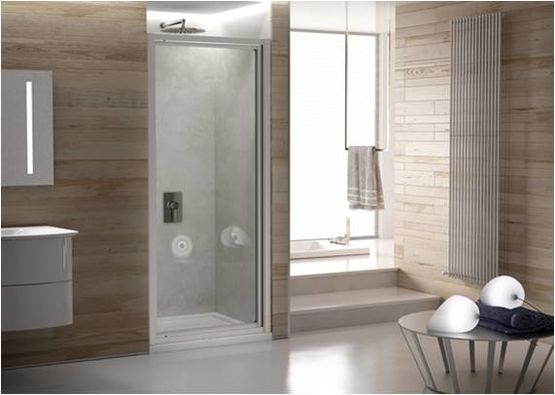 Paroi de douche avec porte pivotante verre clair | FORDHAM