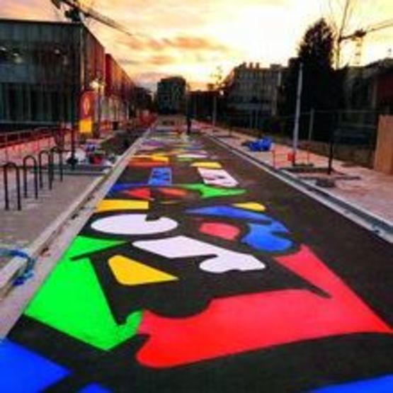 Peinture sans toluène pour marque de couleur sur chaussée urbaine ou routière | ARUM COULEUR