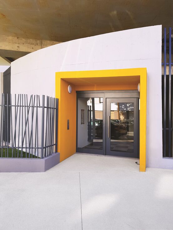 Portes d’entrée d’immeuble en acier  | Sécurité Renforcée (antivandalisme et antieffraction) - produit présenté par CIBOX