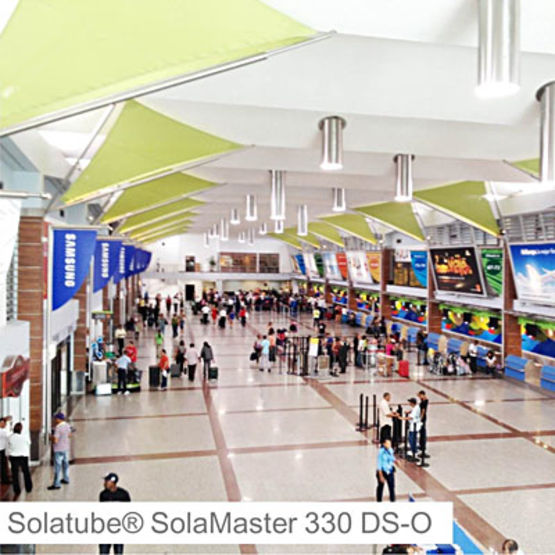 Puits de lumière pour bâtiments tertiaires | Solatube SolaMaster 330DS-C/330DS-O - produit présenté par NATURE ET CONFORT - SOLATUBE