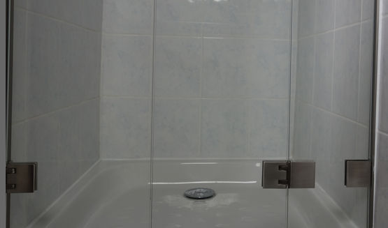  Quincaillerie pour paroi de douche sans joints PVC | Douche Capsi - Autres accessoires pour salle de bains