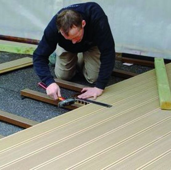 Revêtement de sol en fibres de bois et matériau de synthèse | Terraza