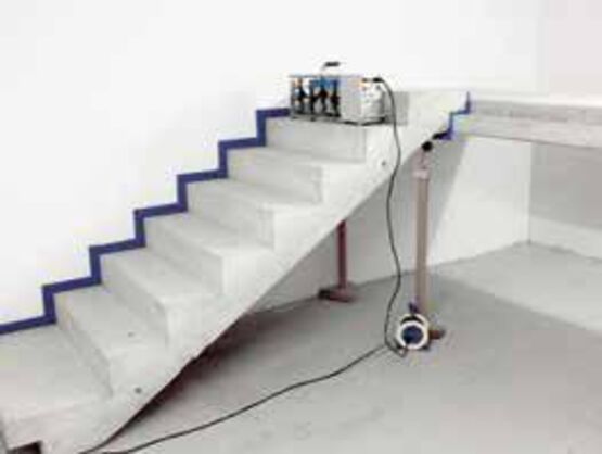  Rupteurs acoustiques contre les bruits de choc dans les cages d&#039;escaliers | Schöck Tronsole - SCHÖCK