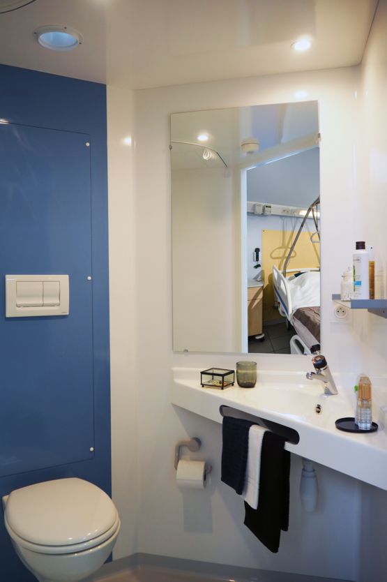 Salle de bain monobloc compacte PMR | ONDINE 