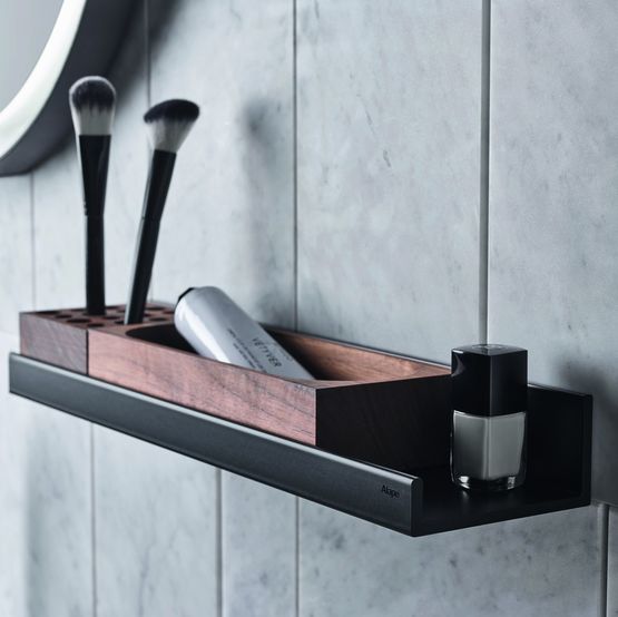 Tablettes de salles de bains en aluminium noir mat pour rangement | ASSIST