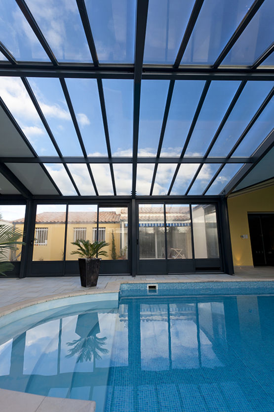  Abri sur mesure en aluminium, acier et verre pour protection de piscine | Véranda Piscine  - Vérandas