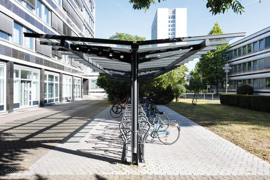 Abri vélos modulaire en acier galvanisé à chaud | OPTURA ORION - produit présenté par SOLUVELOS