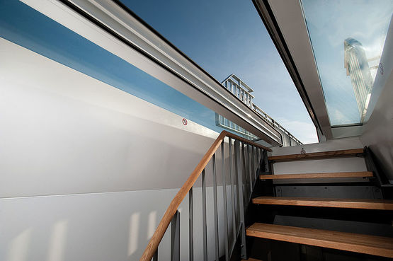  Accès toiture rectangulaire à ouvrants coulissants | LAMILUX Flat Roof Access Hatch Comfort Duo - Eléments monobloc