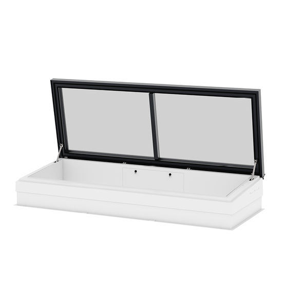 Accès toiture vitré à ouvrant basculant à 70° | LAMILUX Flat Roof Access Hatch Comfort Square - produit présenté par LAMILUX