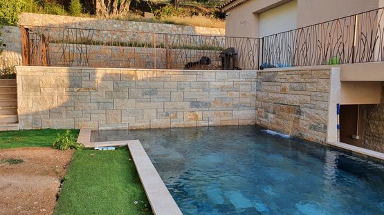 Aménagement paysager avec système MODBLOC - produit présenté par MODBLOC