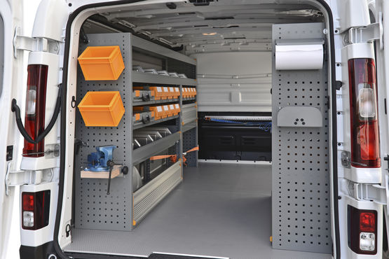  Aménagements intérieurs en Métal | KOLLÉ - KOLLE