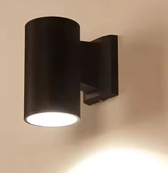 Applique murale extérieure IP65 pour ampoule GU10 | Silumen - produit présenté par SILUMEN