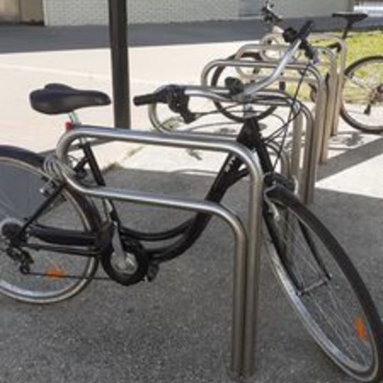 Arceaux pour le stationnement sécurisé de 1 ou 2 vélos | FORA 5 