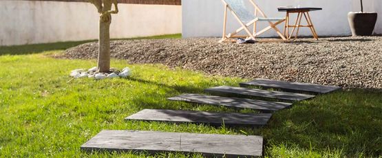  Ardoise naturelle pour des aménagements paysagers | ARDOISE CARRE NOIR (ESP)  - Pavés simples extérieurs