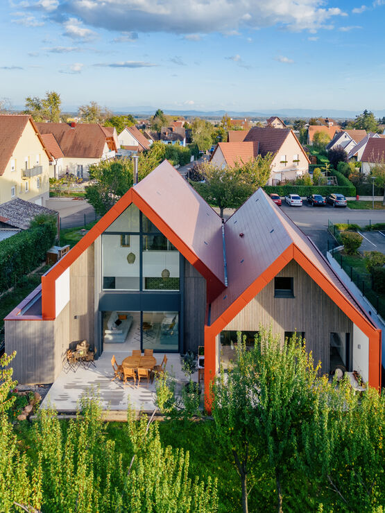  Ardoises fibres-ciment pour toiture et façade | Orléane - Couverture en fibres-ciment ou résine béton