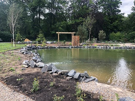 Quelle Epaisseur de bâche EPDM pour un bassin ?