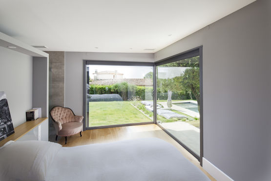 Baie coulissante aluminium 70 mm à performances énergétiques optimisées | CUZCO - Série 712- produit présenté par PROFILS SYSTÈMES