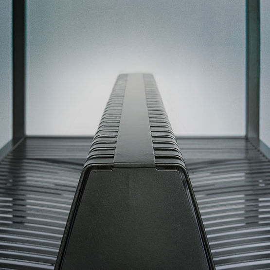  Banc à baldaquin en acier | Kyoto - AREA