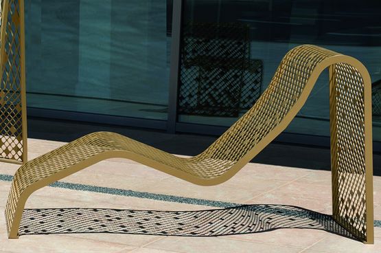  Banc et chaise design en résille d&#039;acier découpée au laser | Assises Elinium - Banc public