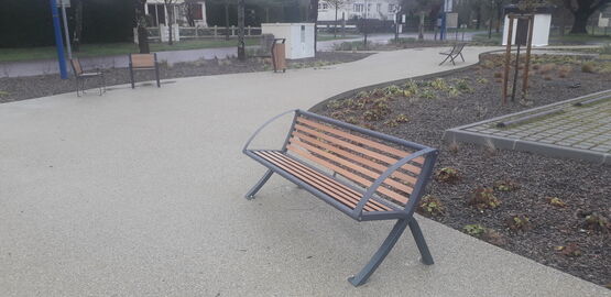 Banc extérieur acier Albus | 1-01-3-010 - produit présenté par SALMA STORE