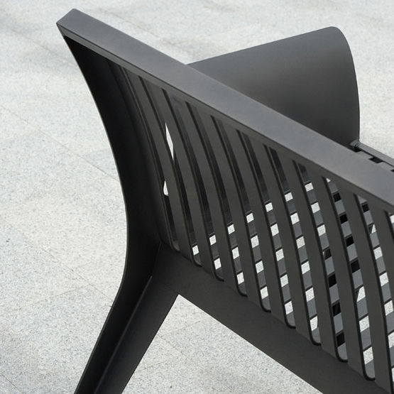  Banc extérieur en acier à lames verticales | Vancouver - Banc public