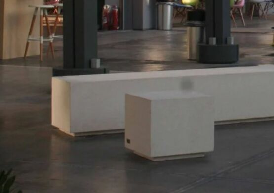 Banc méridienne béton | Dynamica  - produit présenté par URBANECO 42