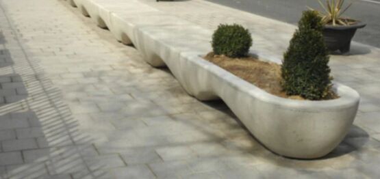 Banc méridienne jardinière béton | Coogee  - produit présenté par URBANECO 42