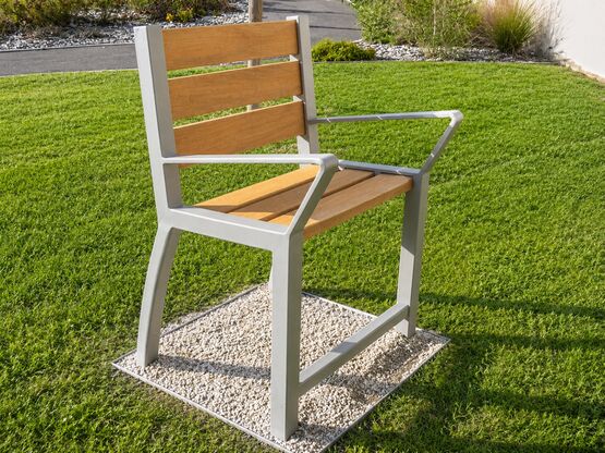  Banc senior urbain | Epure Banc Senior Norm en acier et bois - SEMCO