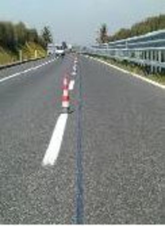  Bande autocollante bitume et élastomère pour joints horizontaux | Eurotekband - Réparation, entretien ou réfection de surface