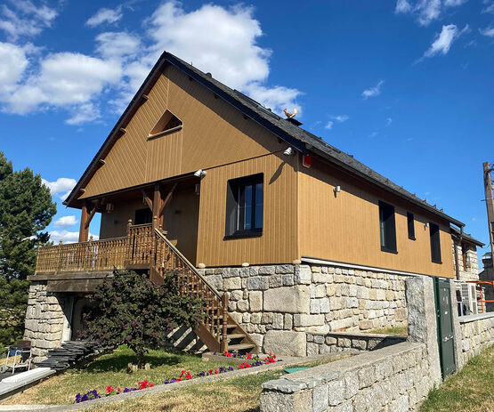  Bardage de façade en fibre de bois | CanExel VStyle - SCB