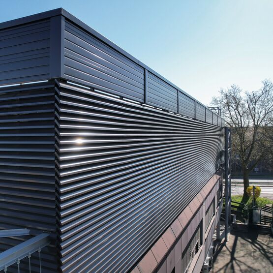  Bardages à ventelles filantes | DucoWall Classic W 50HP - Bardage en aluminium