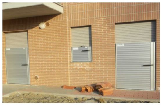 Barrière anti-inondation étanche batardeau | ACQUASTOP CLASSIC  - produit présenté par 2 L'EAU PROTECTION