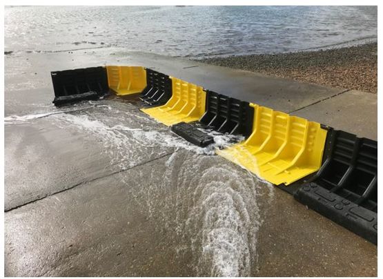  Barrière anti-inondation pour détourner un flux d’eau ou créer un bassin de rétention | FLOODFENCE - 2 L'EAU PROTECTION