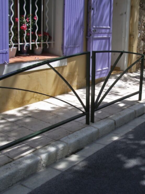 Barrière de voirie | Barrière Rayon de Soleil en acier galvanisable avec motif décoratif