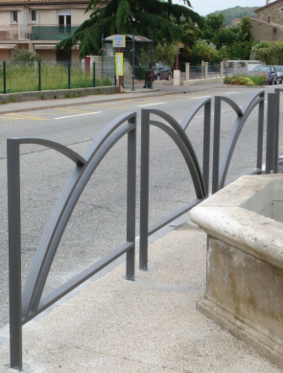 Barrière de voirie | Barrière Vallon en acier thermolaqué