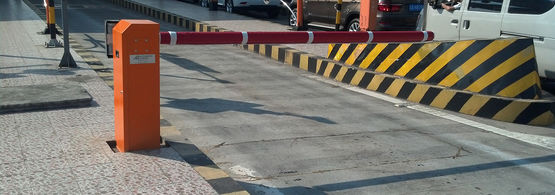  Barrière levante motorisée universelle de 2 à 6 m | BL227 - AUTOMATIC SYSTEMS