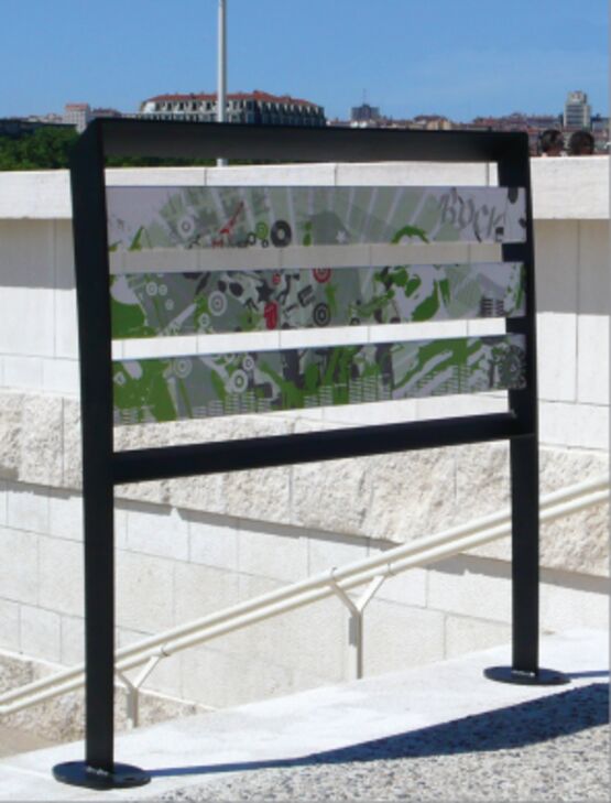 Barrière urbaine | Barrière Graph en acier avec décor personnalisable