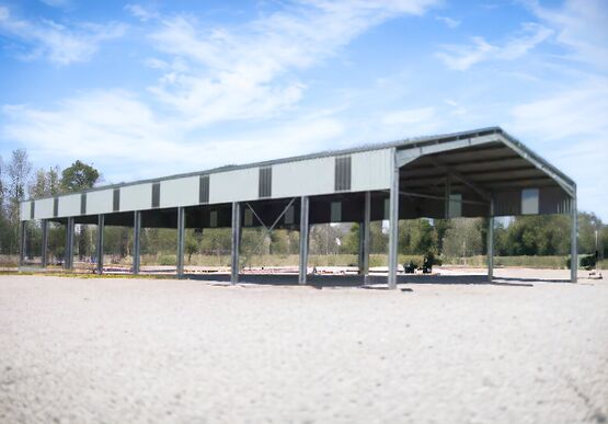 Bâtiment ouvert de 500m² jusqu&#039;à 580m d&#039;altitude - produit présenté par BATIMENTSMOINSCHERS.COM/ C2I COMMERCE SARL