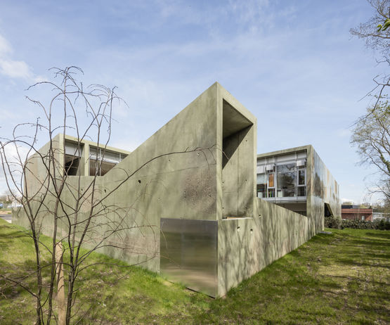  Béton architectonique pour voiles, poteaux et poutres apparents | EB Parement - EQIOM 