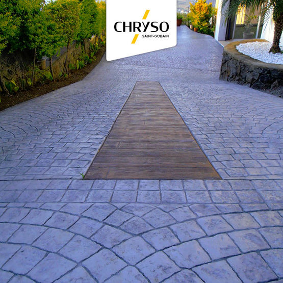  Béton imprimé pour reproduire avec réalisme l&#039;aspect de matériaux naturels | CHRYSO DuraPrint - CHRYSO