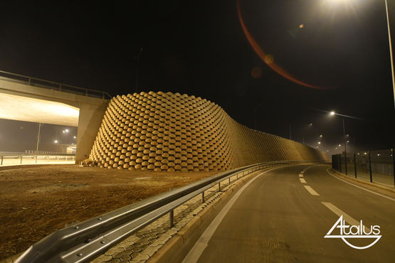  Bloc béton pour mur de soutènement végétalisé  de 4 à 24 m de hauteur avec massif renforcé | Atalus 120 - ATALUS