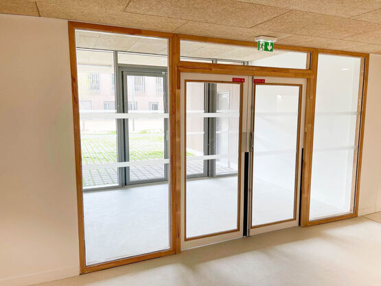  Bloc porte vitré VISIOTECH - POLYTECH