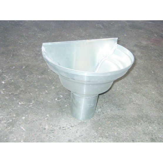 Boîte à eau en acier ou zinc | Boîte à eau